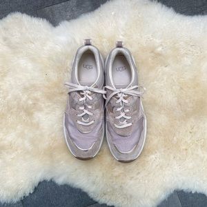 Women’s UGG sneaker - rose gold